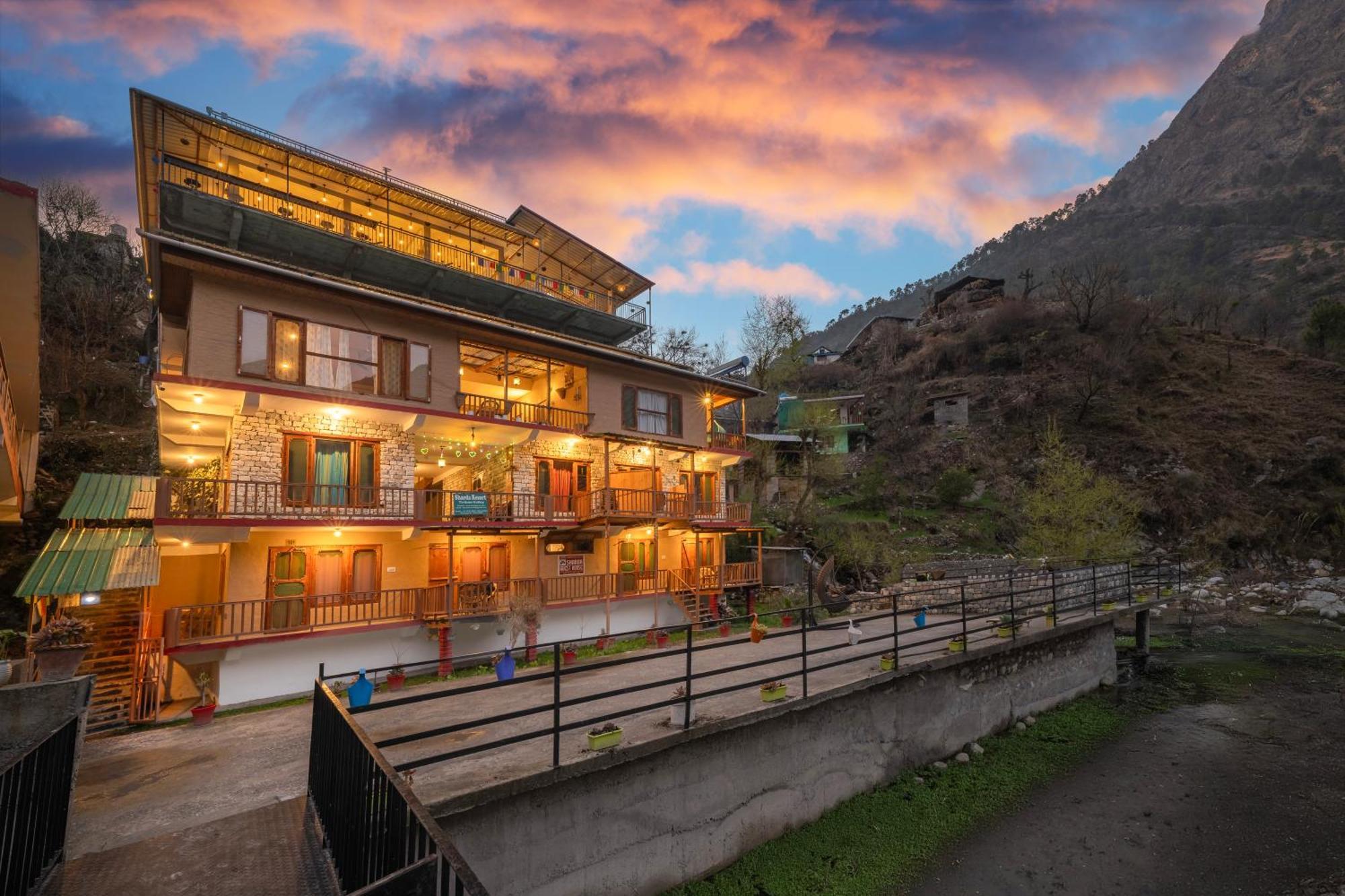 Sharda Resort-Tirthan Valley Banjār 外观 照片